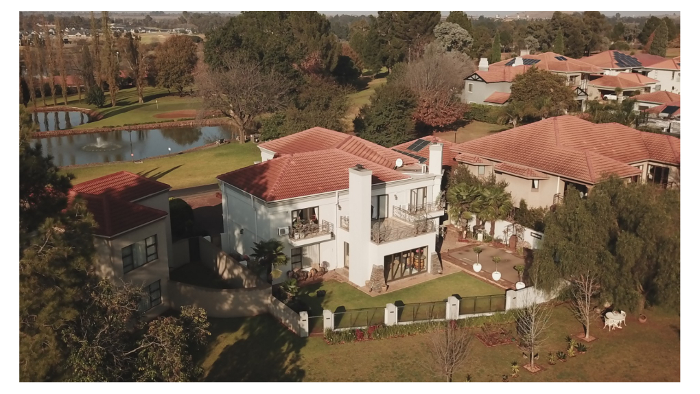 Luxury Golf Estate Living at Its Finest